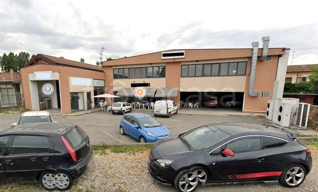 negozio in vendita a Broni