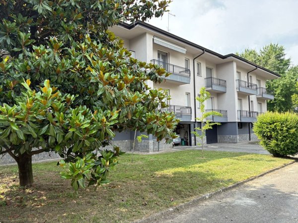 appartamento in vendita a Broni