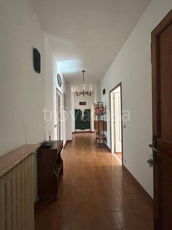 casa indipendente in vendita a Broni