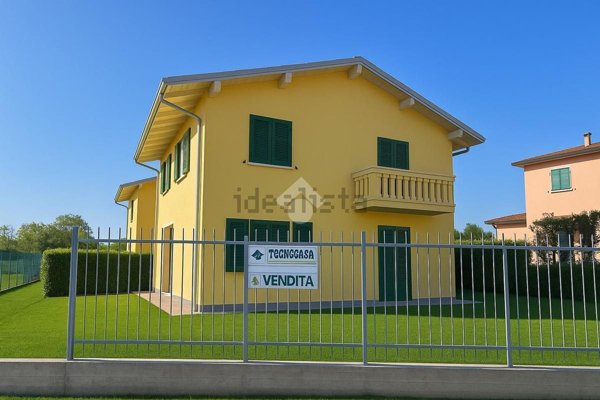 casa indipendente in vendita a Broni