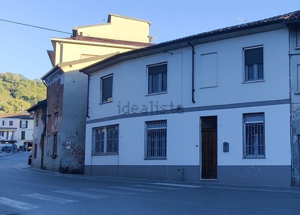 casa indipendente in vendita a Broni