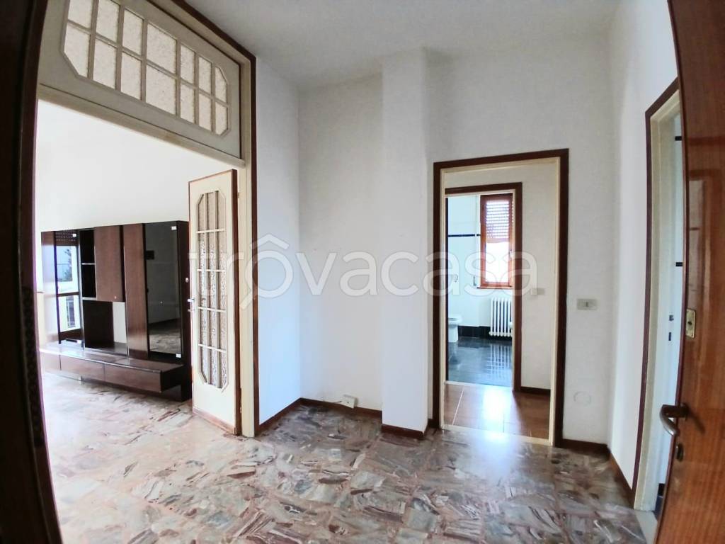 appartamento in vendita a Broni