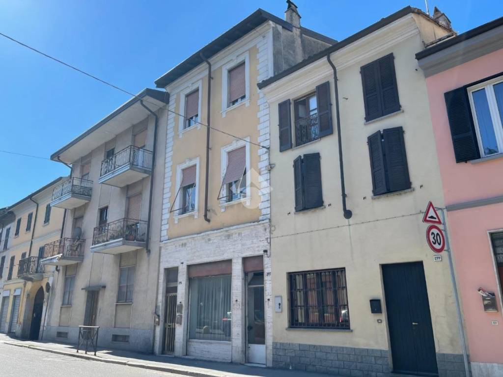 appartamento in vendita a Broni