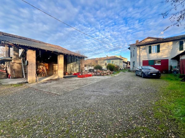 casa indipendente in vendita a Broni