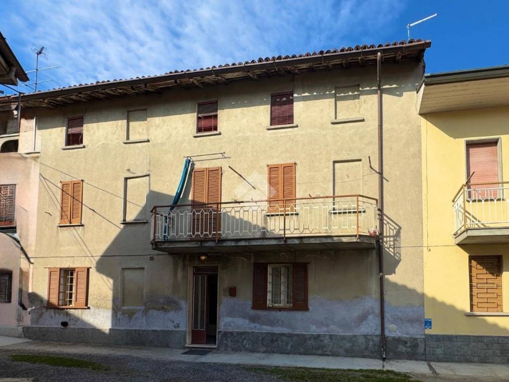 appartamento in vendita a Broni