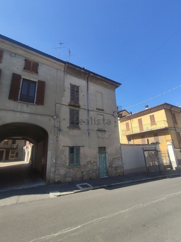 casa indipendente in vendita a Broni
