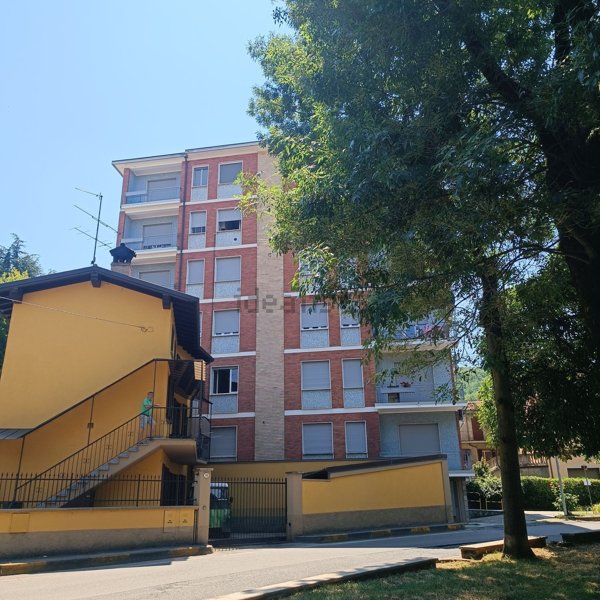 appartamento in vendita a Broni