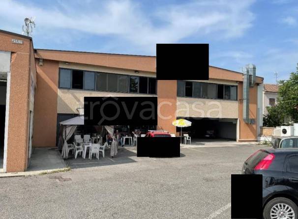 negozio in vendita a Broni