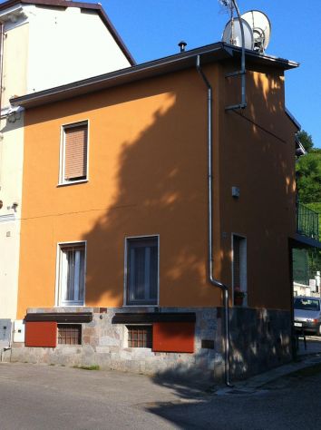 casa indipendente in vendita a Broni