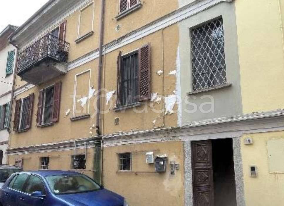 appartamento in vendita a Broni