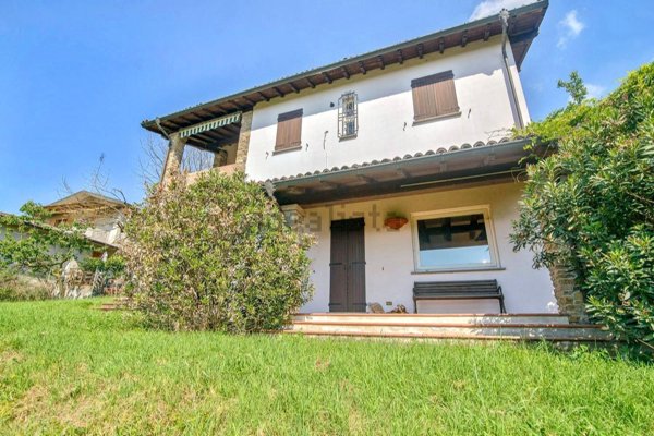 casa indipendente in vendita a Broni