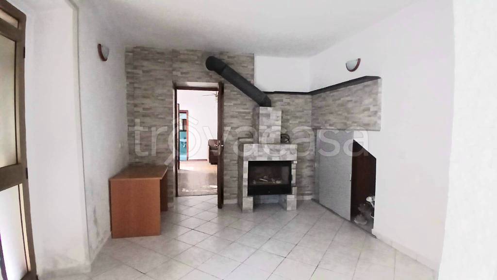 casa indipendente in vendita a Broni