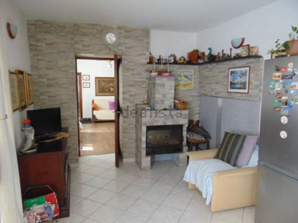 casa semindipendente in vendita a Broni