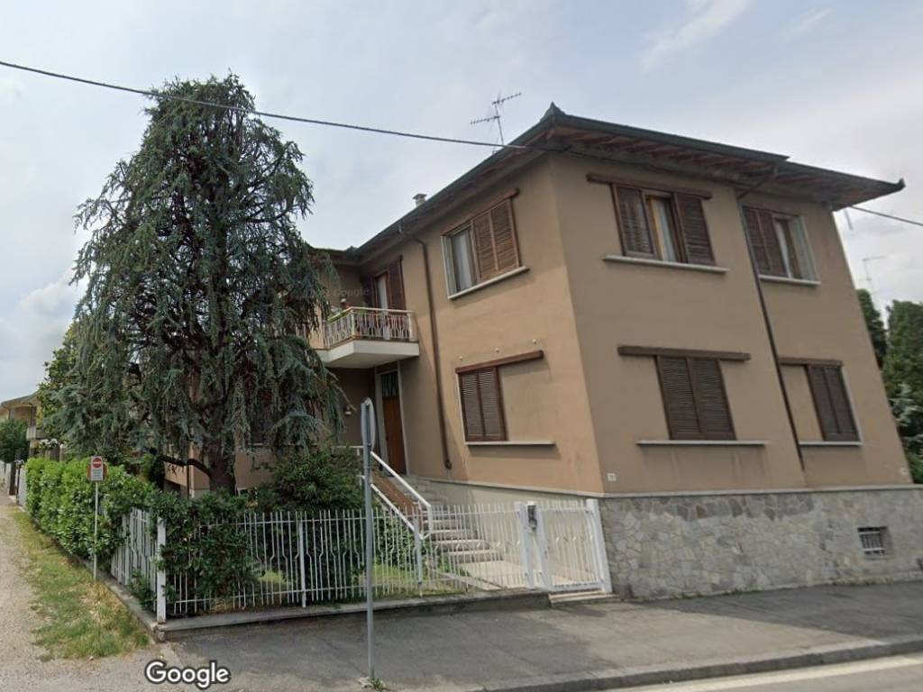 casa indipendente in vendita a Broni