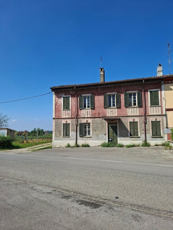 casa indipendente in vendita a Broni
