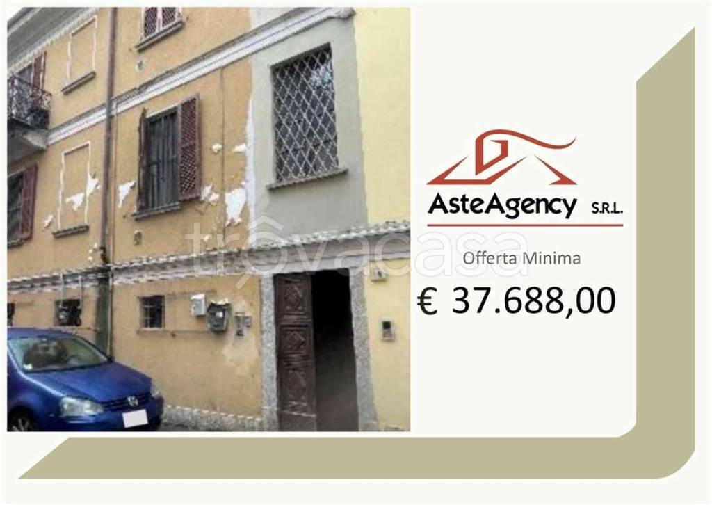 appartamento in vendita a Broni