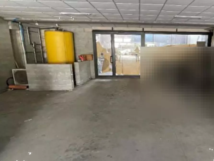 locale di sgombero in vendita a Broni