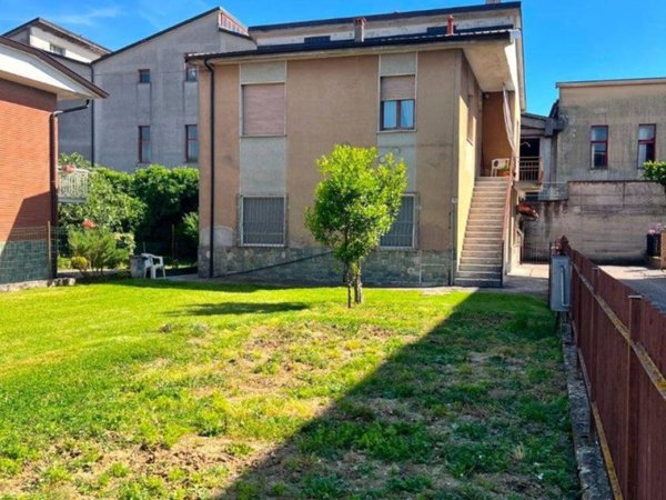 appartamento in vendita a Broni