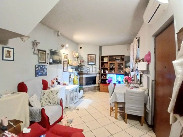 casa indipendente in vendita a Broni