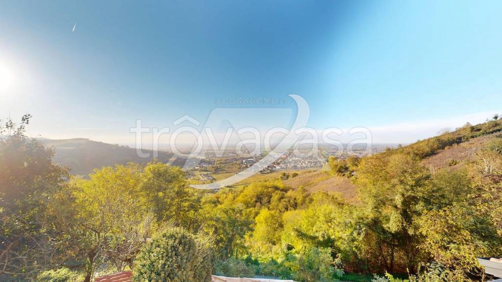 casa indipendente in vendita a Broni in zona Cassino Po