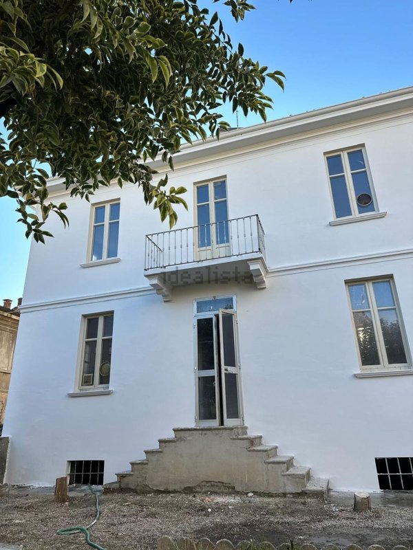 casa indipendente in vendita a Broni
