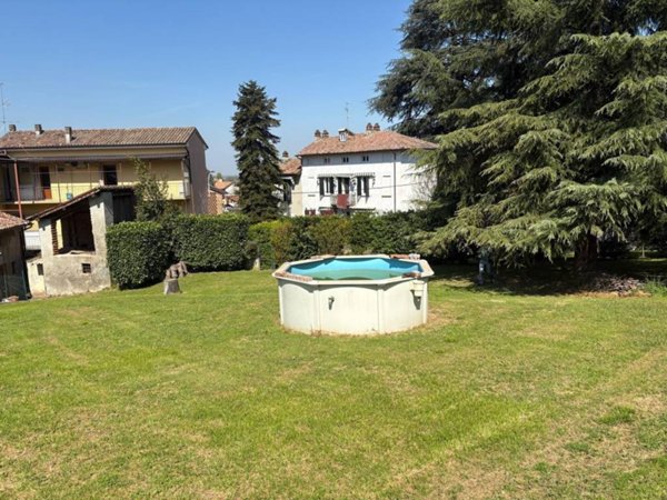 casa indipendente in vendita a Broni