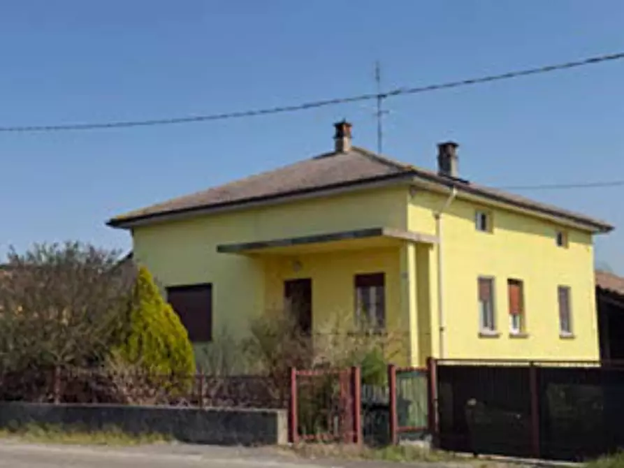casa indipendente in vendita a Broni in zona Cassino Po