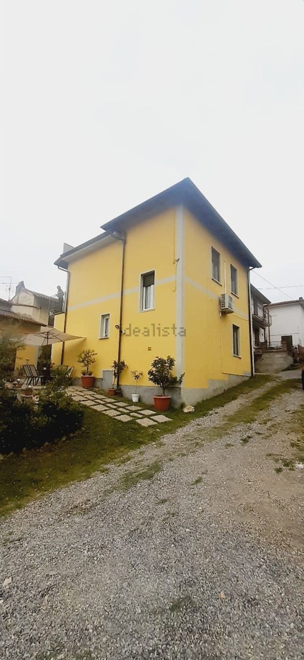casa indipendente in vendita a Broni