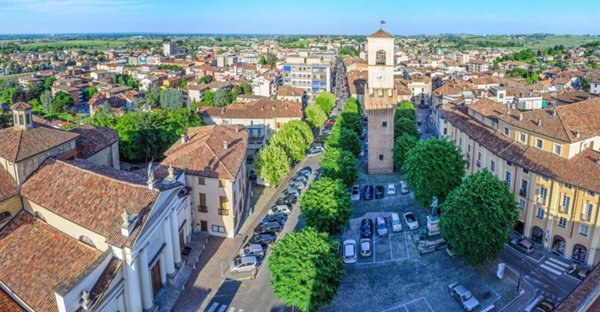 appartamento in vendita a Broni