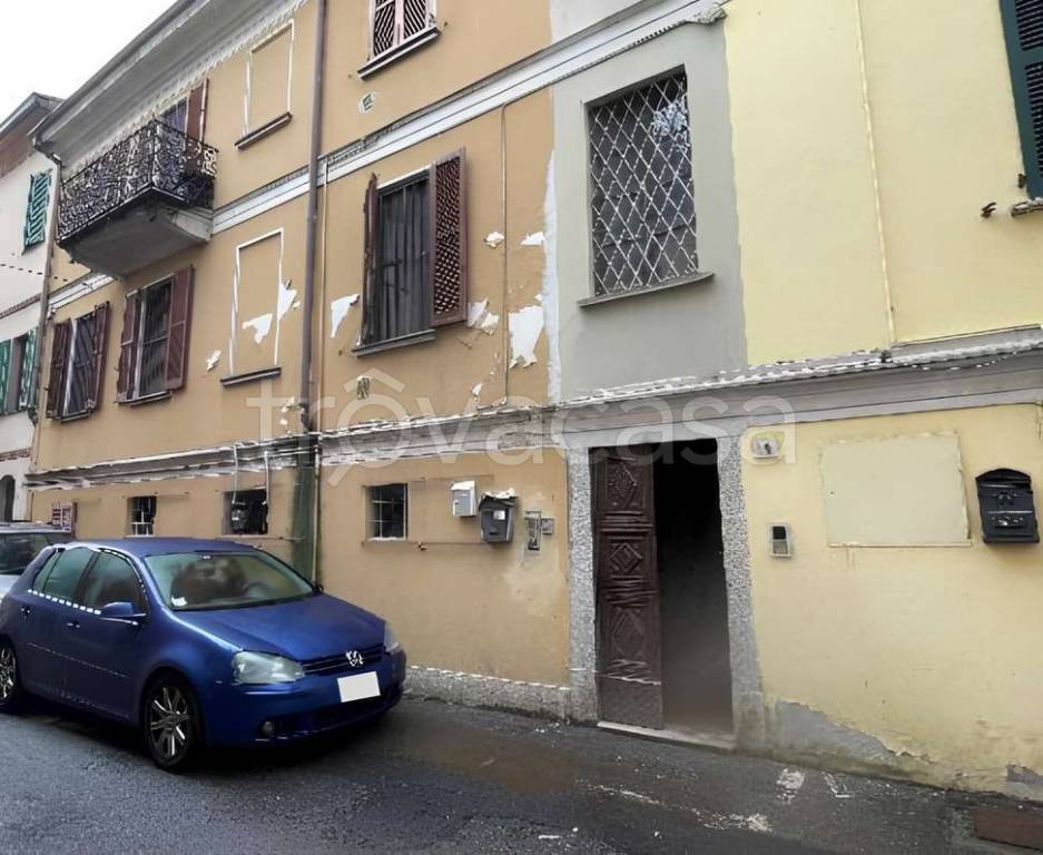 appartamento in vendita a Broni