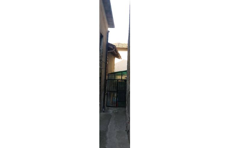casa indipendente in vendita a Broni