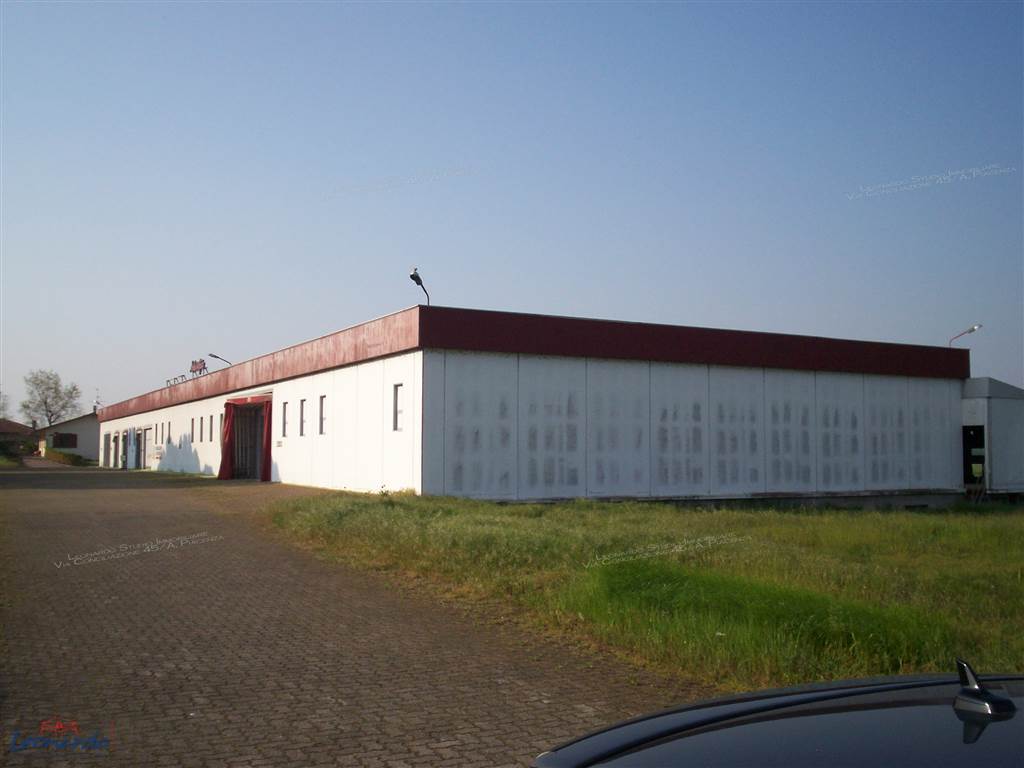 terreno edificabile in vendita a Campospinoso Albaredo