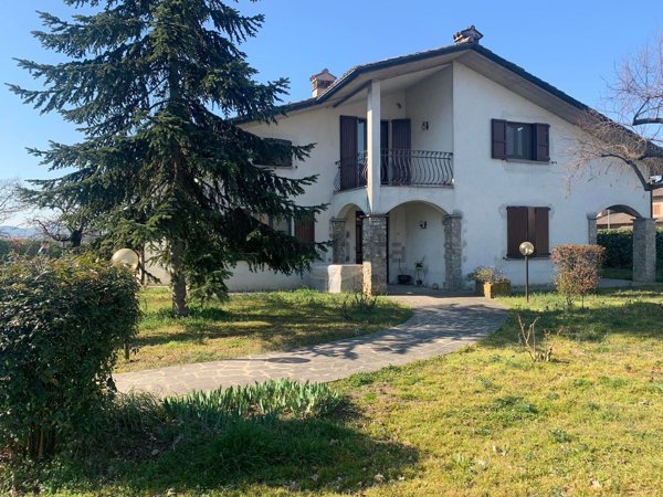 casa indipendente in vendita a Campospinoso Albaredo