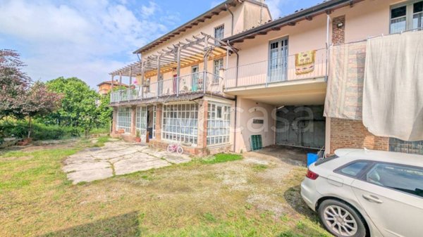 casa indipendente in vendita a Campospinoso Albaredo