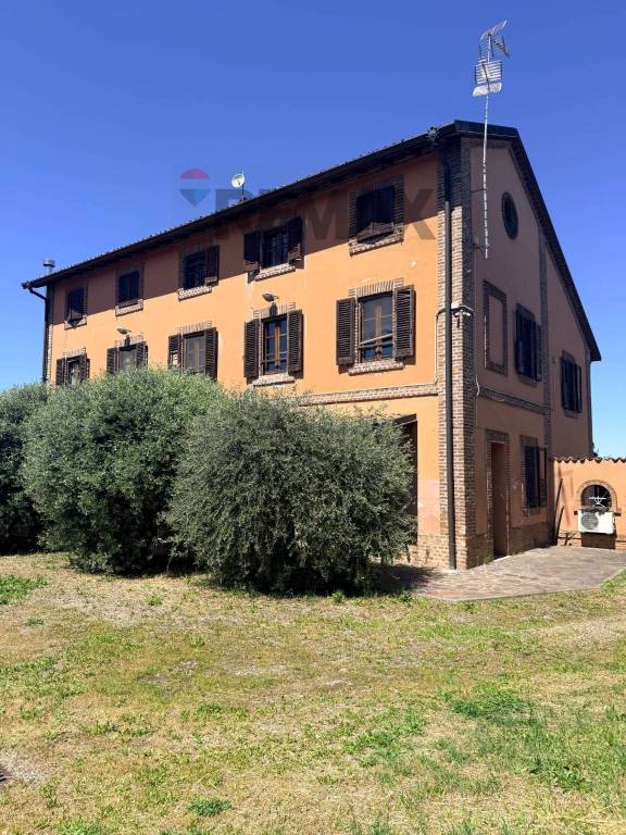 villa in vendita a Campospinoso Albaredo in zona Moranda