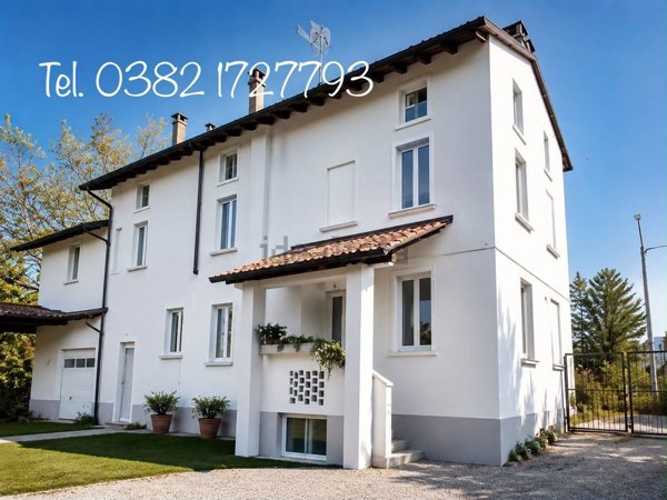 casa indipendente in vendita a Campospinoso Albaredo in zona Albaredo Arnaboldi