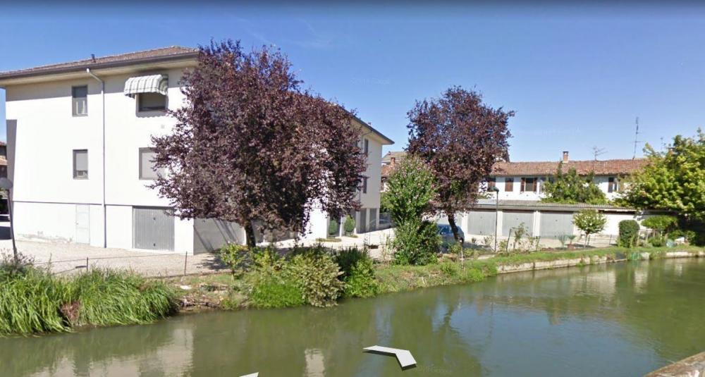 locale di sgombero in vendita a Candia Lomellina