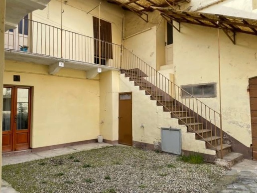 casa indipendente in vendita a Candia Lomellina
