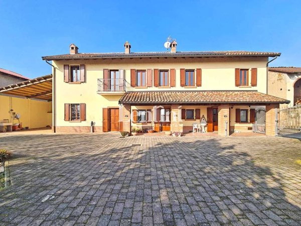 casa indipendente in vendita a Candia Lomellina in zona Terrasa