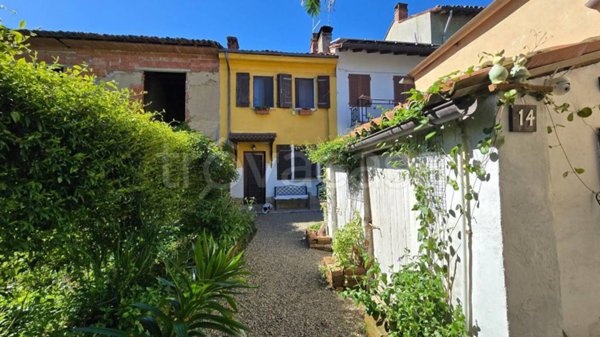 casa indipendente in vendita a Candia Lomellina