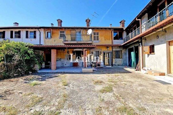 casa indipendente in vendita a Candia Lomellina