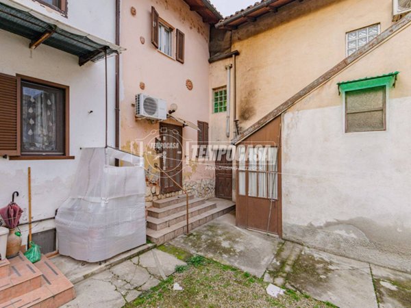 casa indipendente in vendita a Candia Lomellina