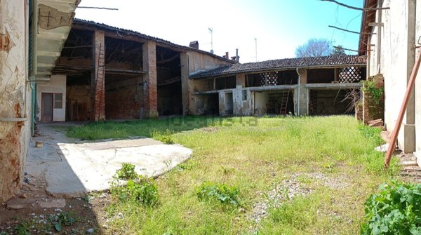 casa indipendente in vendita a Candia Lomellina