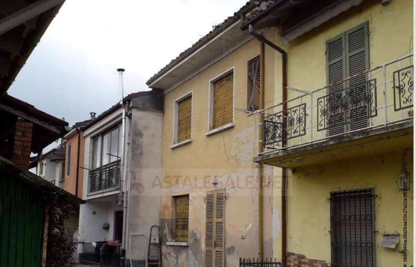 casa indipendente in vendita a Candia Lomellina