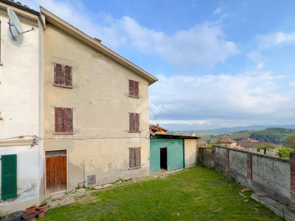 casa indipendente in vendita a Canneto Pavese