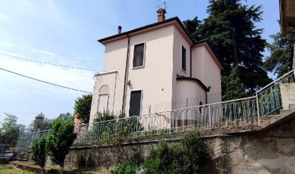 casa indipendente in vendita a Canneto Pavese