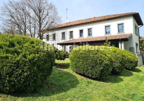 casa indipendente in vendita a Canneto Pavese