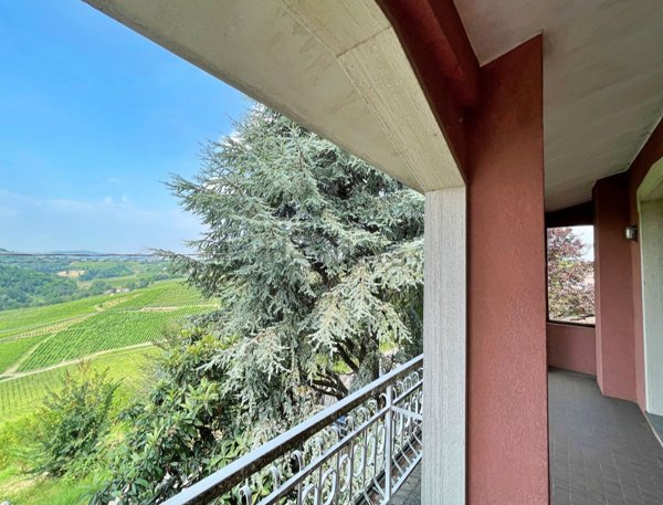 casa indipendente in vendita a Canneto Pavese