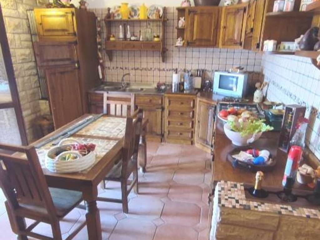 casa indipendente in vendita a Canneto Pavese