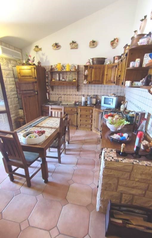 casa indipendente in vendita a Canneto Pavese